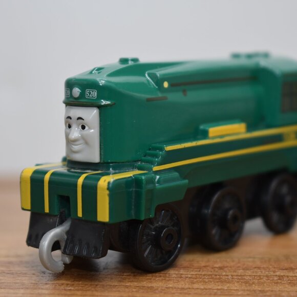 Shane 520 and Tender Diecast Train Push Along Engine Trackmaster Mattel 2018 - Picture 3 of 11